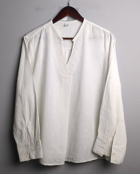 Old Navy White Embroidered Blouse