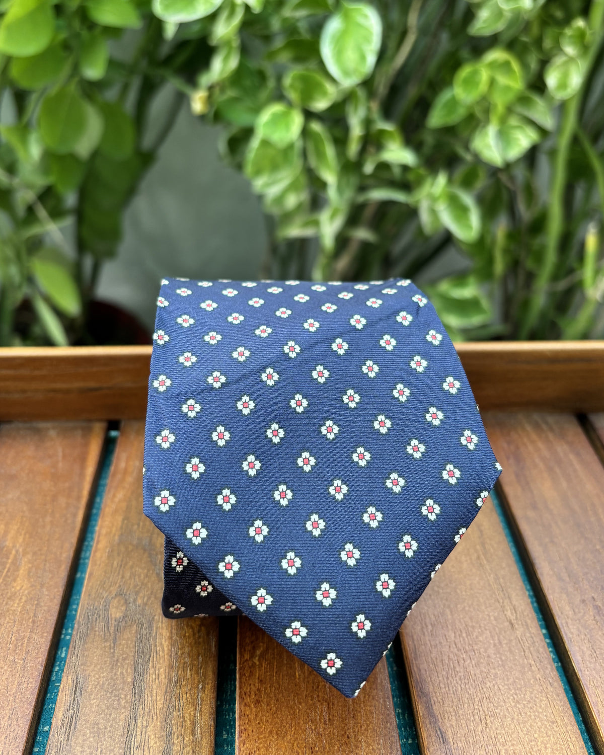 Chaps Ralph Lauren Blue Floral Necktie