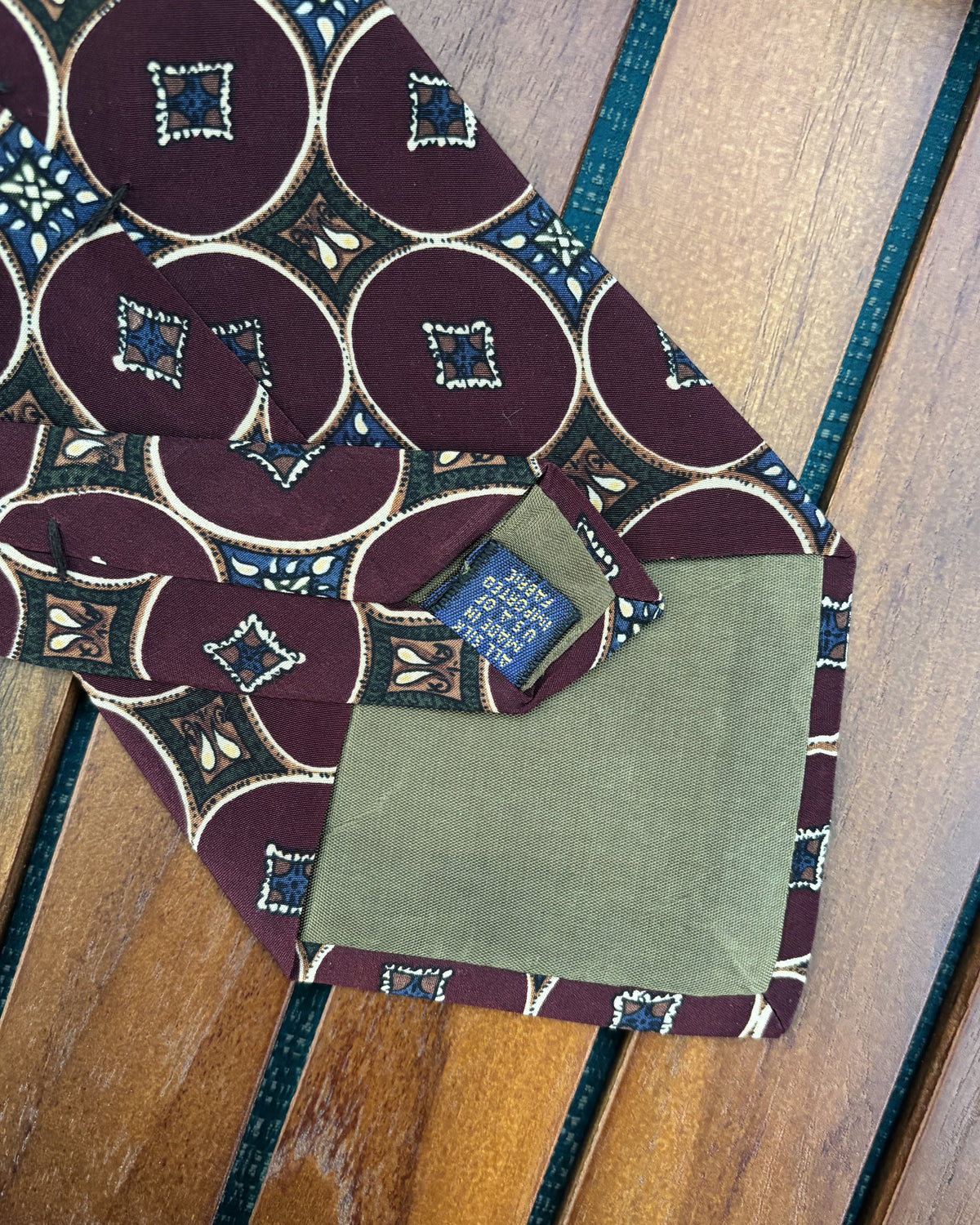 Chaps Ralph Lauren Wine Patterned Necktie