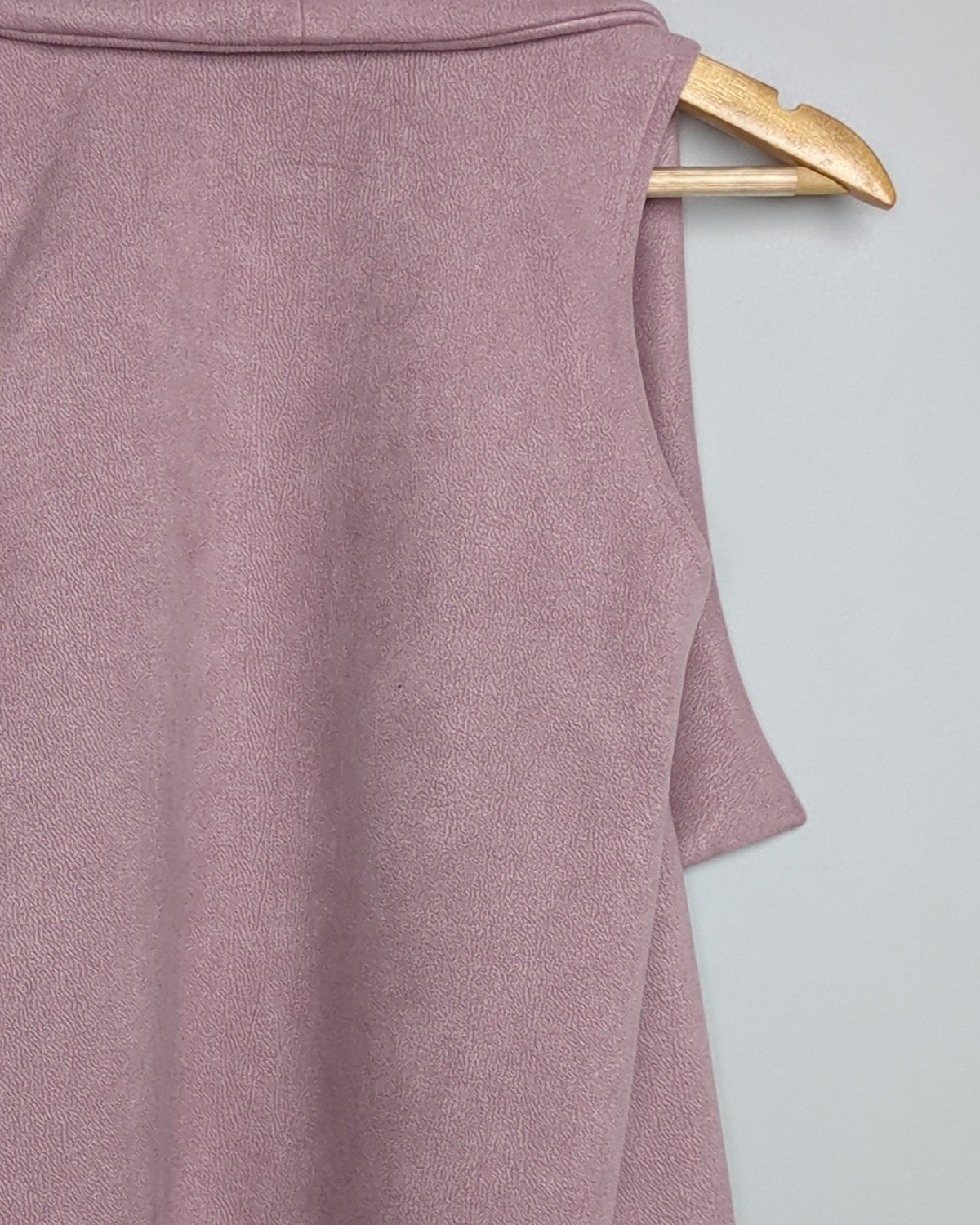 Zip [It] Up Wine Sleeveless Shrug