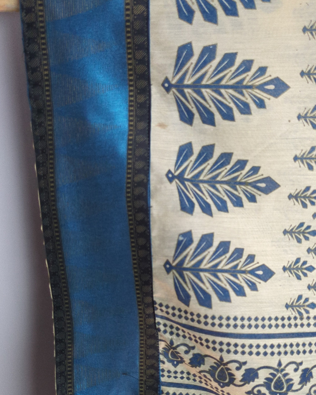 Beige Printed Saree