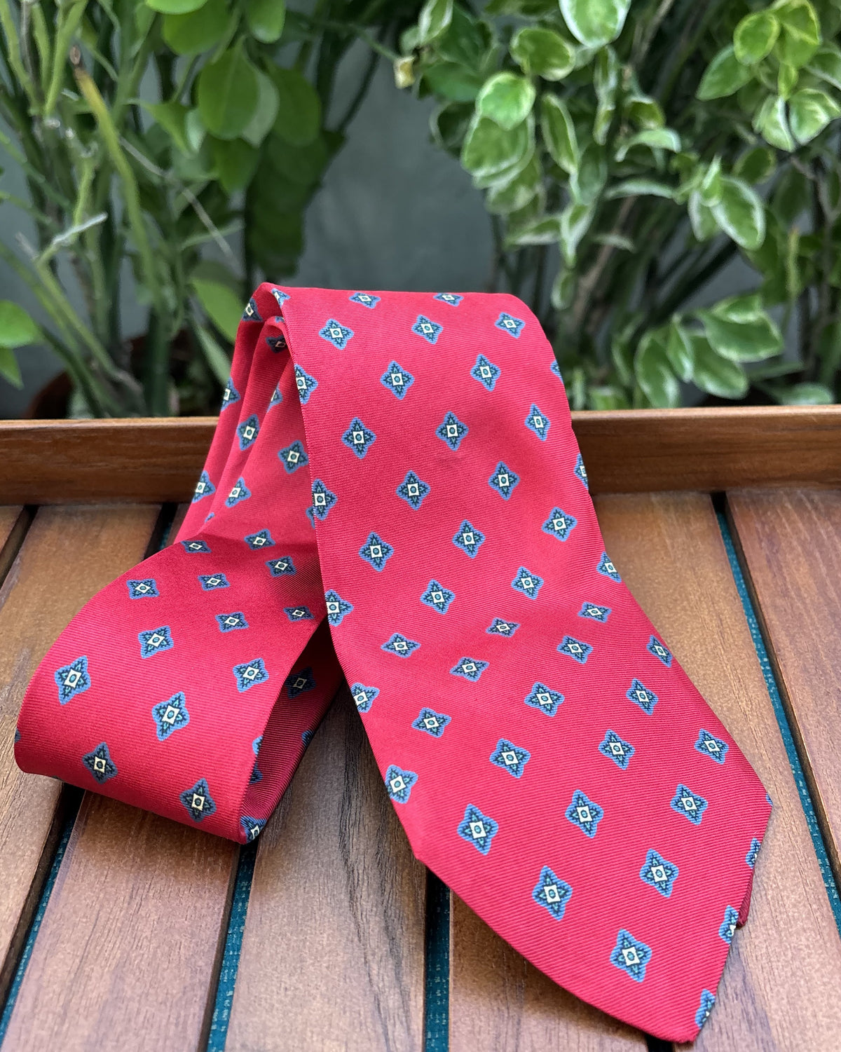 Chaps Ralph Lauren Red Patterned Necktie