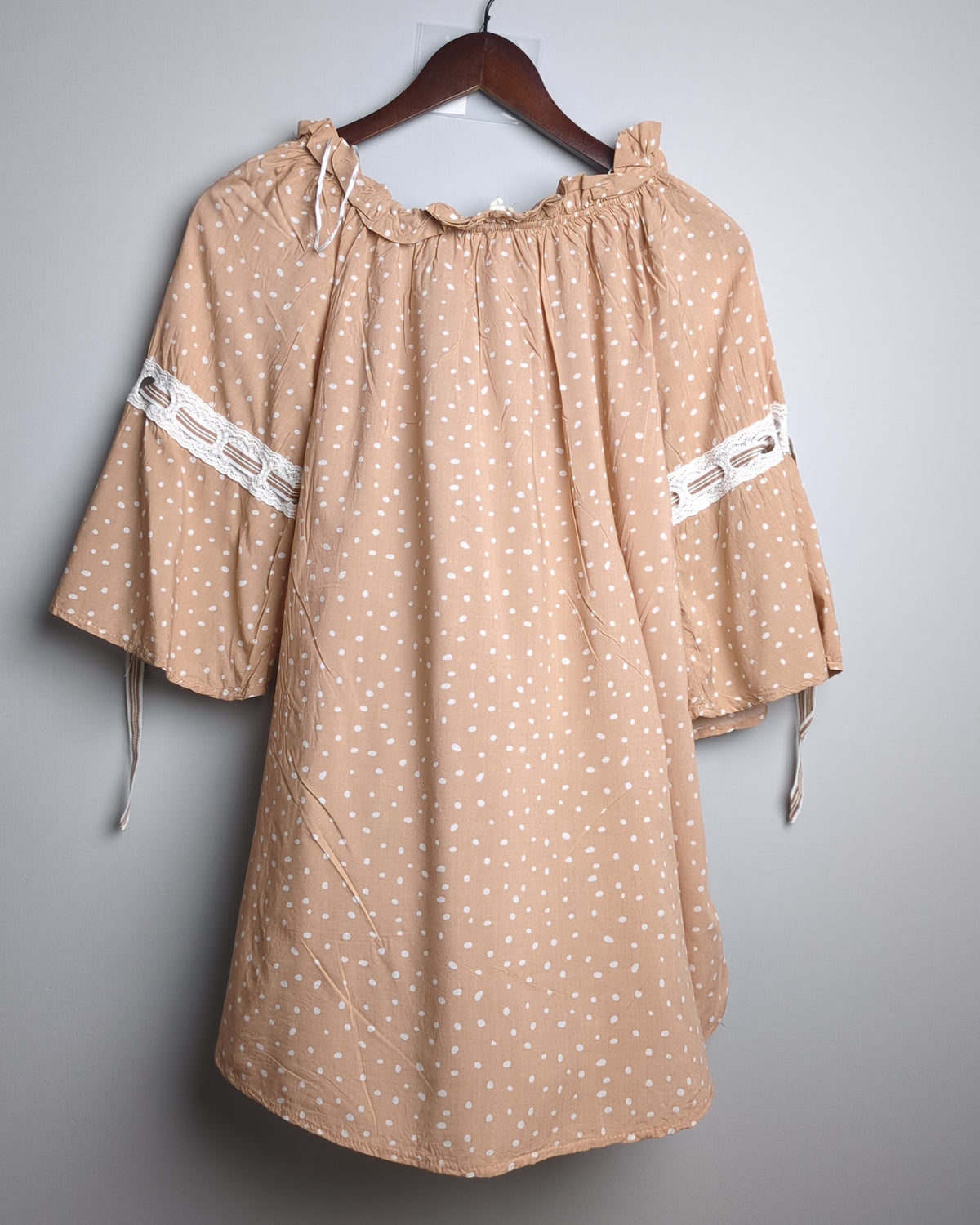 Surf Gypsy Beige Polka Top