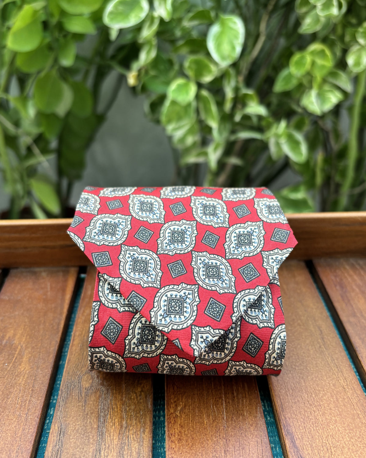 Chaps Ralph Lauren Red Patterned Necktie