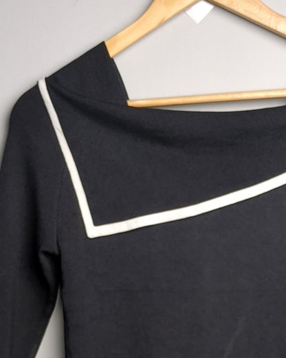 Suyi Black Asymmetric Top