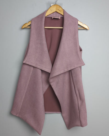 Zip [It] Up Wine Sleeveless Shrug