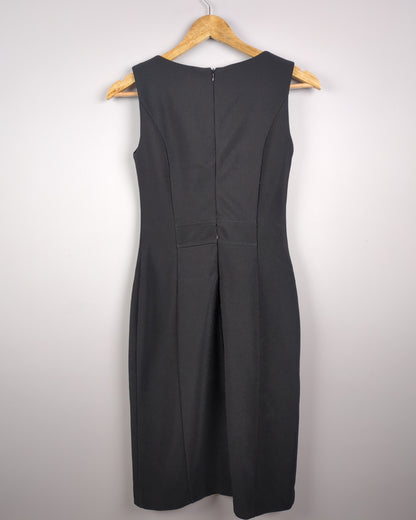 Black Sleeveless Dress