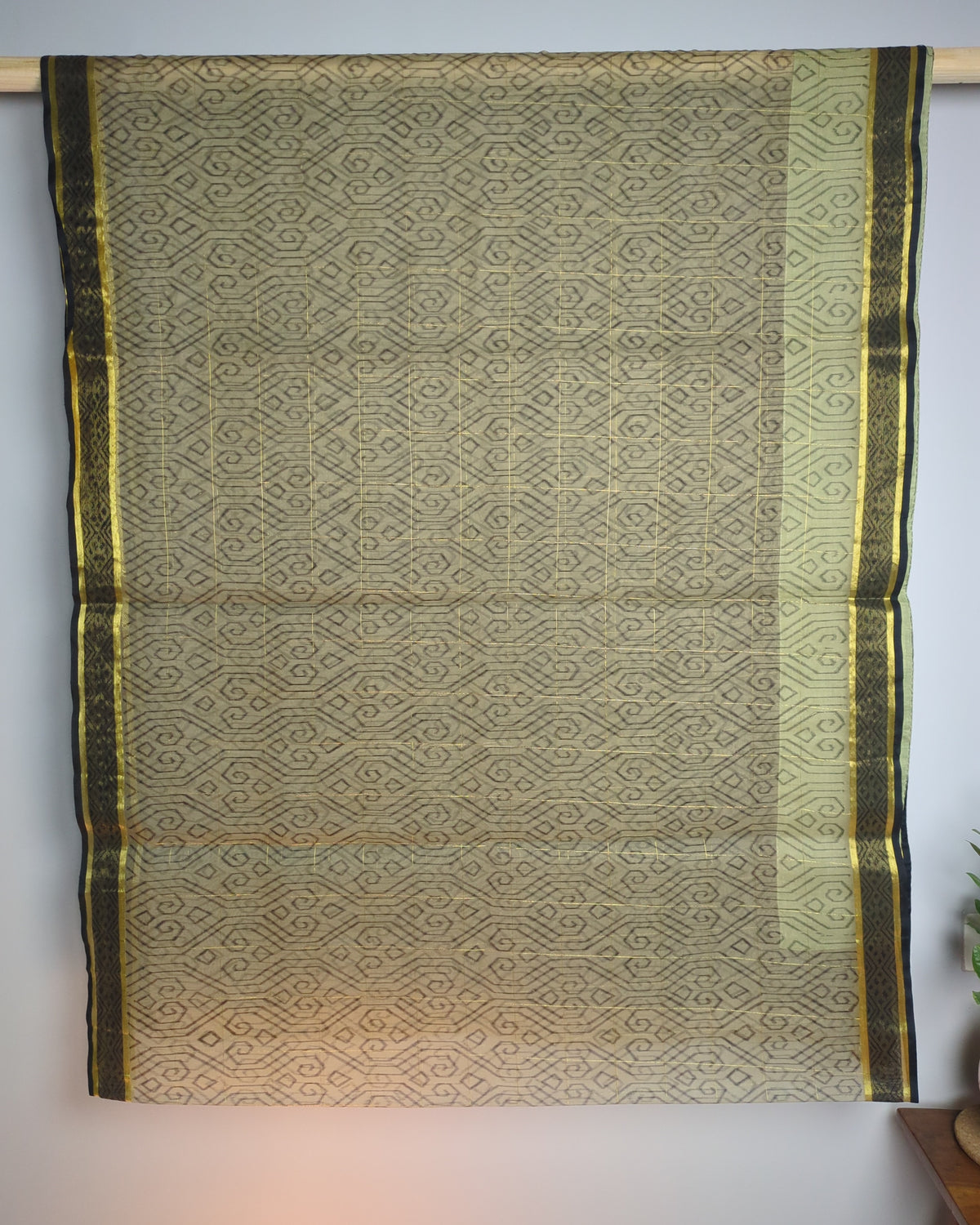 Beige Printed Saree