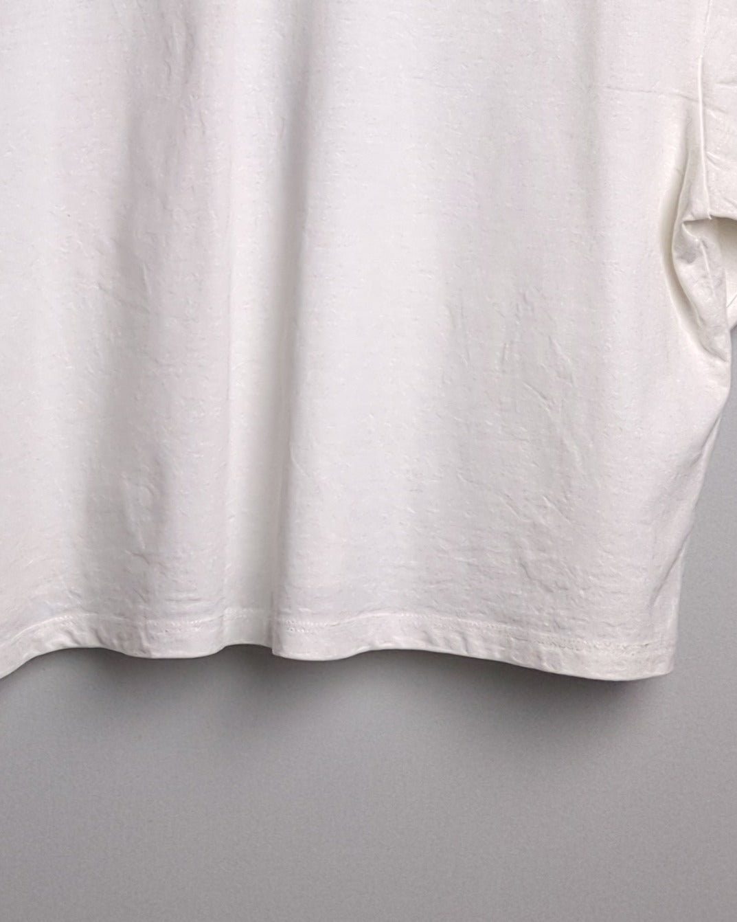 Max Urb_N White Graphic Tshirt