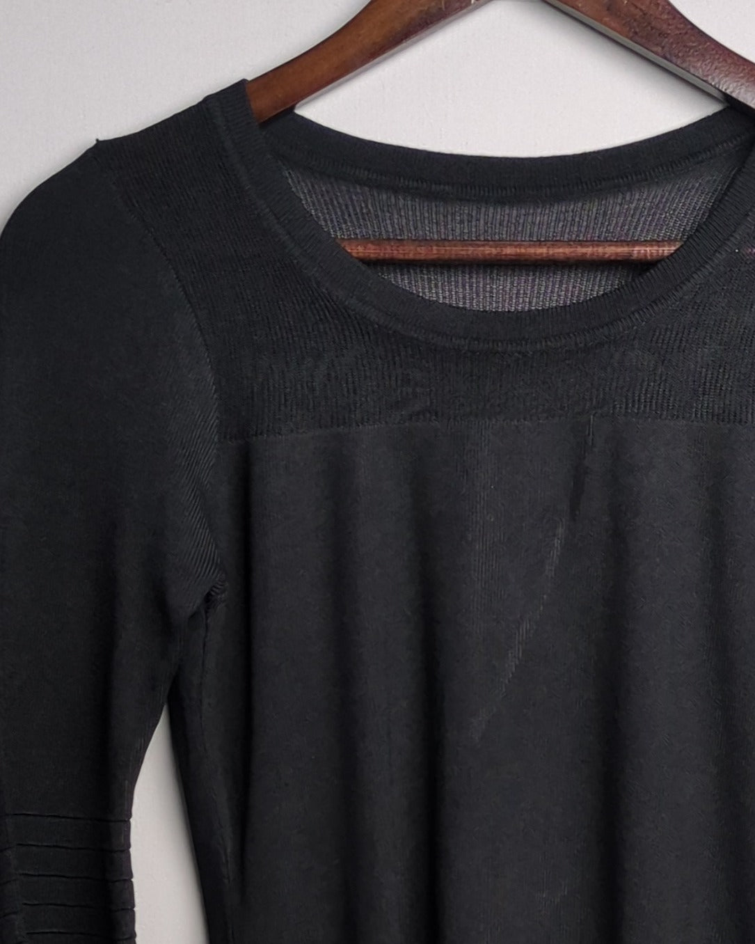 Black Ribbed Top