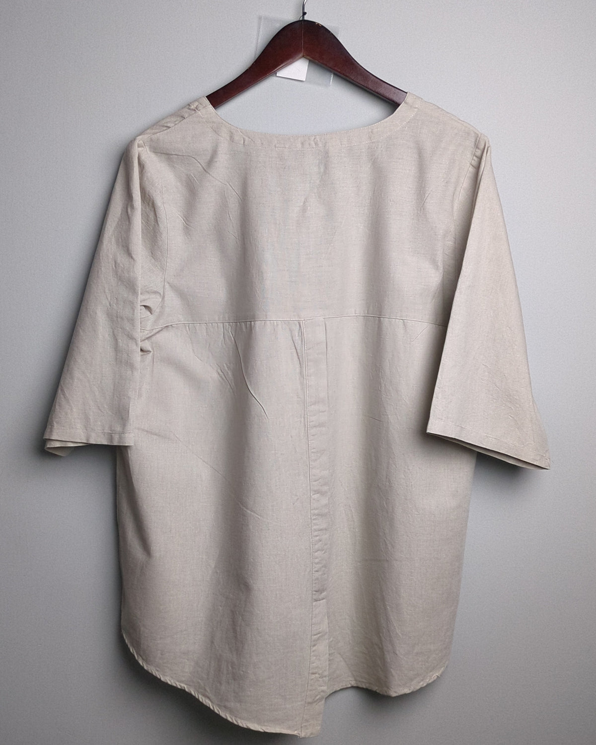 Ellen Tracy Beige Zip Top