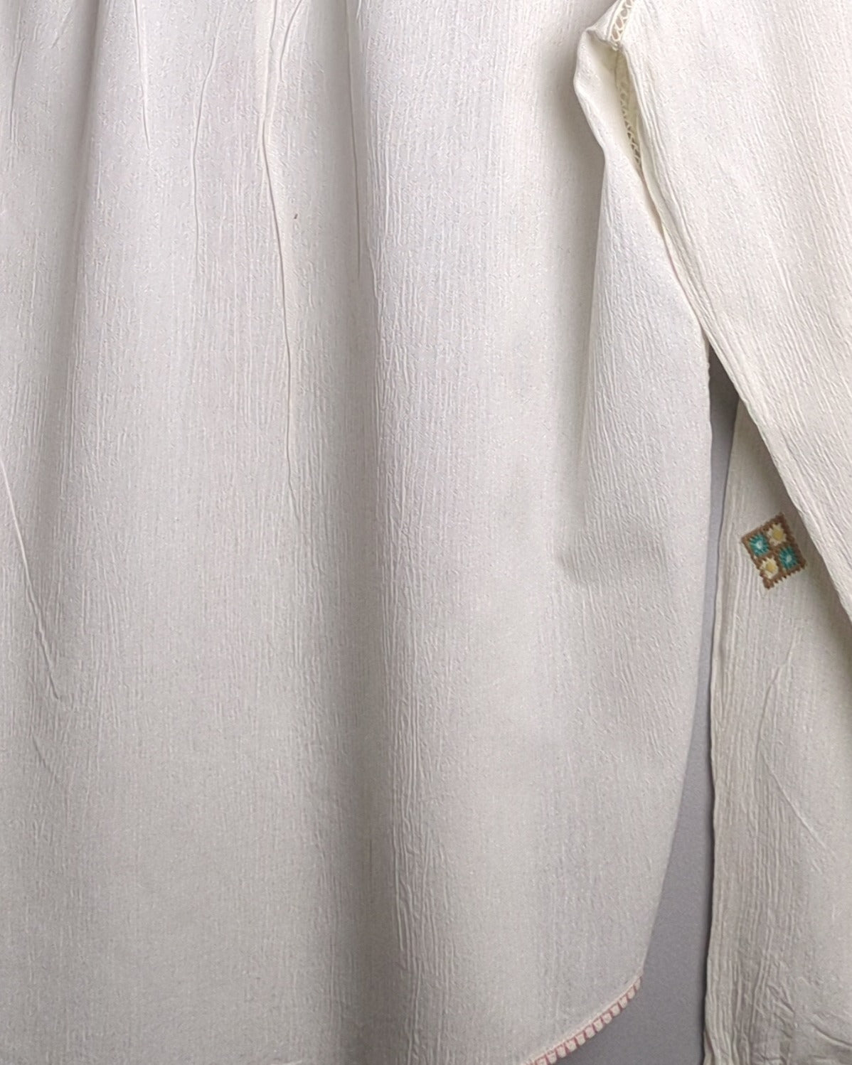 Gap White Embroidered Blouse
