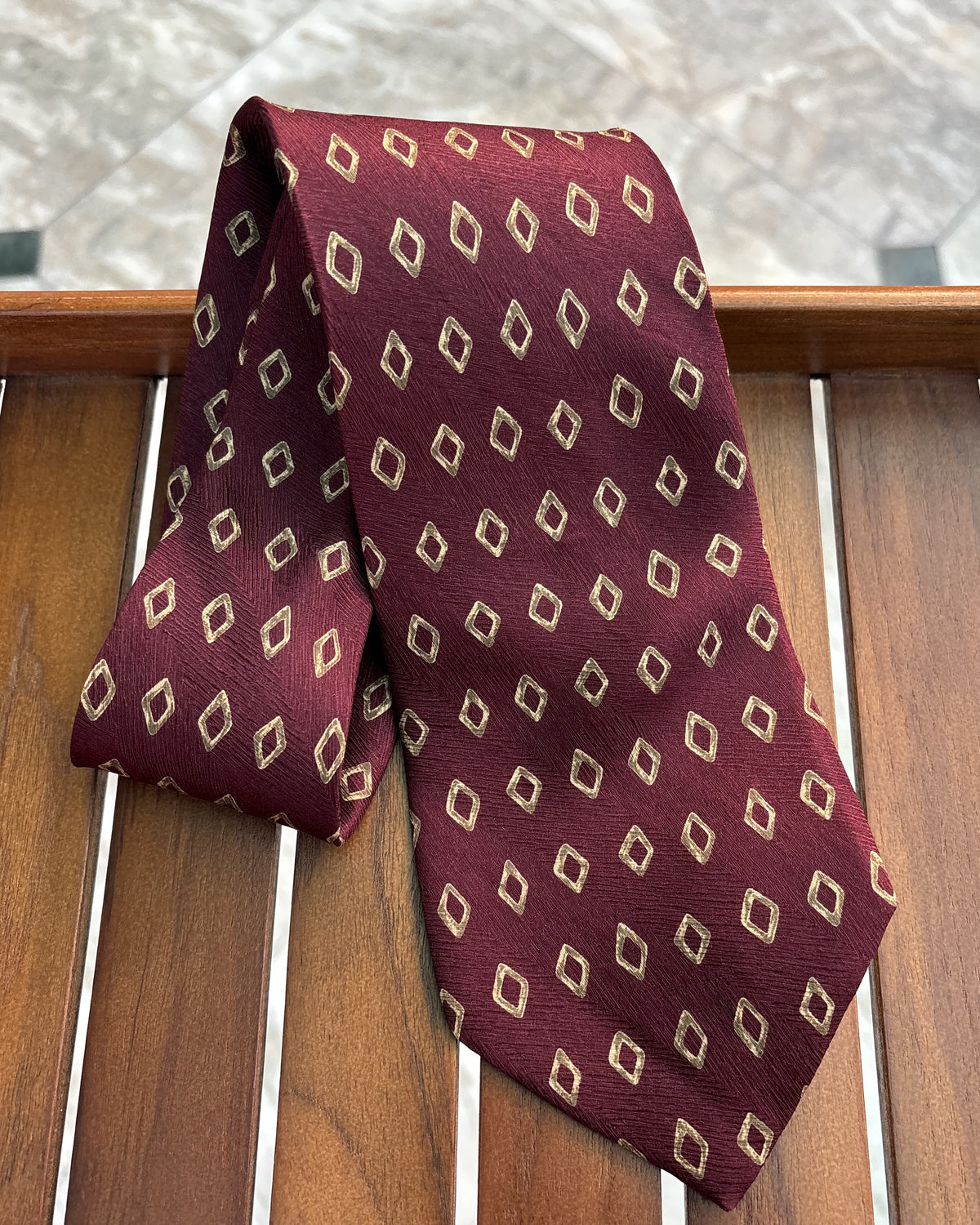 Metropolitan View Wine Geometric Necktie