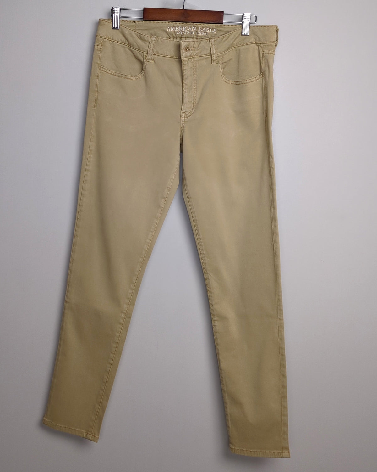 American Eagle Outfitters Beige Casual Pants