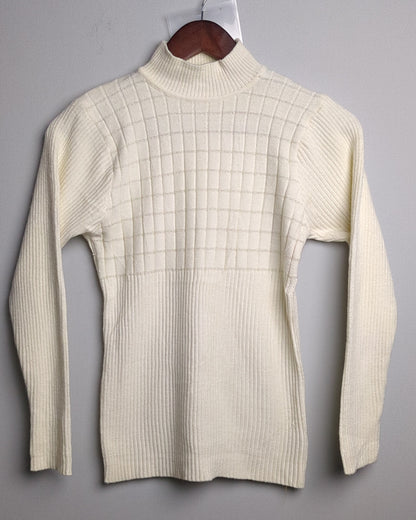 Hulin White Ribbed Sweater